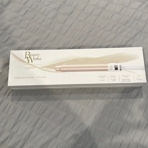 Beauty Works Professional Styler.